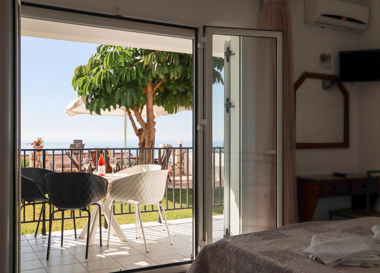 Aparthotel Spyridoula Lourdata  Esterno foto